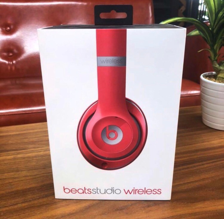 beats studio wireless ワイヤレスヘッドホン　B0501