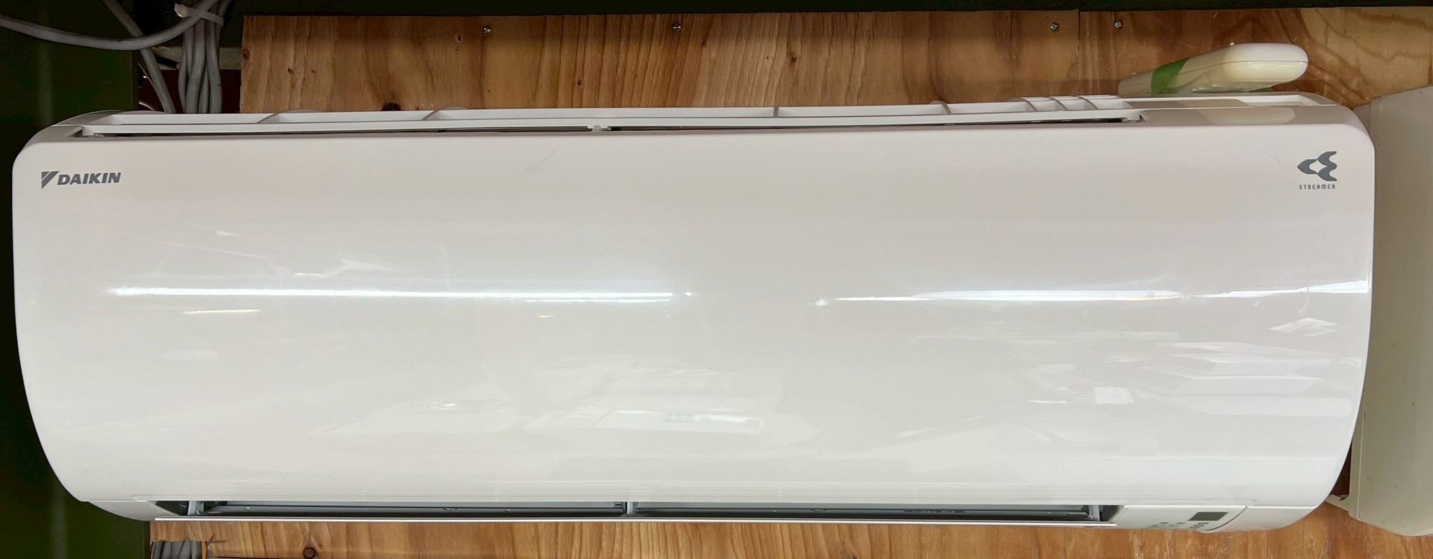 エアコンの買取　家電　リサイクルショップシンプー　ダイキン　2021年式　2.2kw　６畳用　F22YTES-W